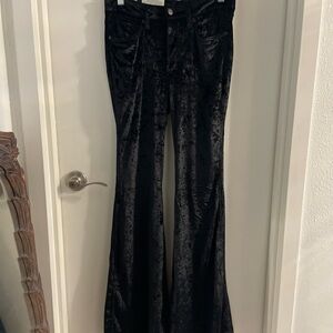 NWT Wrangler Retro 26 X 34 Bellbottom Flare Crushed Black Velvet Stretch jeans